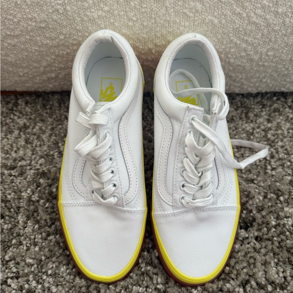 Vans Off the Wall Sneakers White Red Orange Yellow Lace-Up New